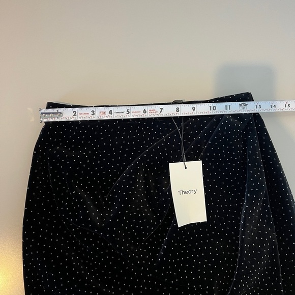 NEW Theory Velvet Pleated Wrap Skirt Black Polka Dot size 00 - Picture 8 of 9